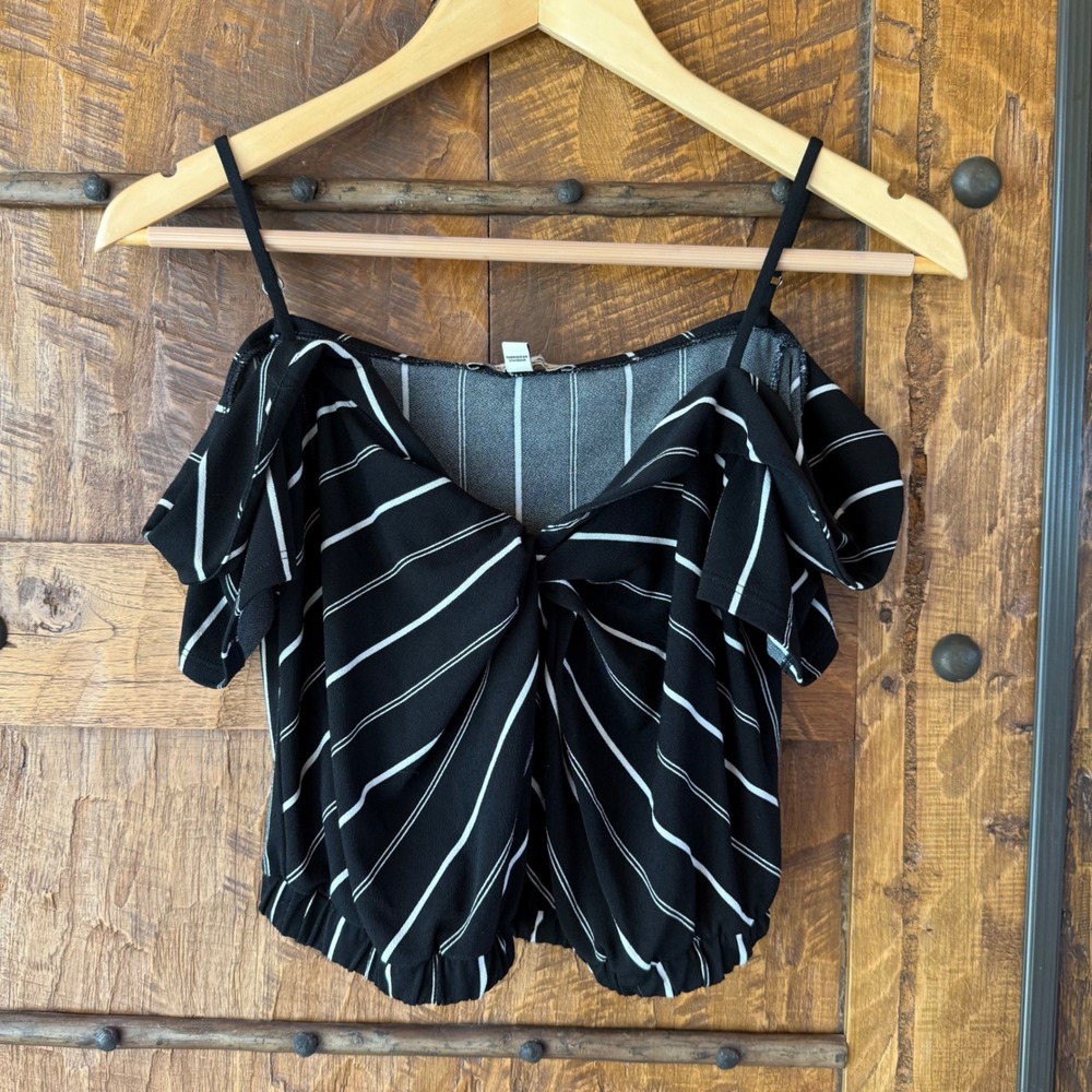Express One Eleven Blouse Womens XS Black Striped Cold Shoulder Ruffle Crop Top